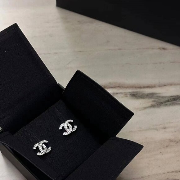Chanel classic double C silver earrings - Picture 3 of 5